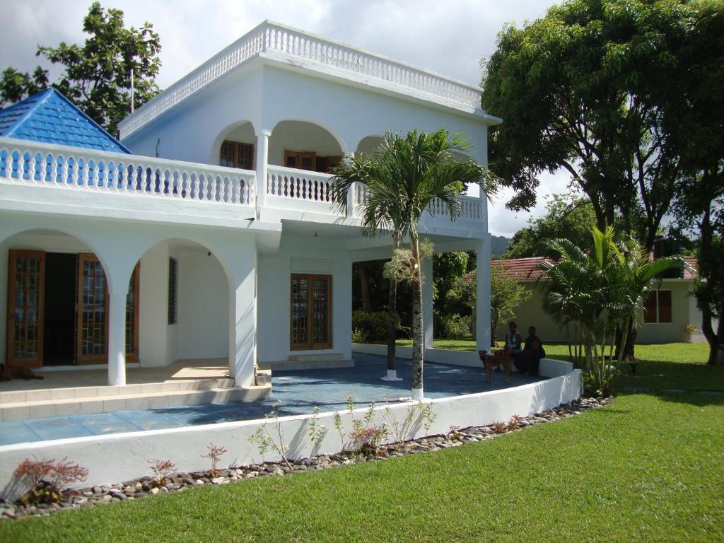 By The Sea Vacation Home And Villa Порт Антонио Стая снимка