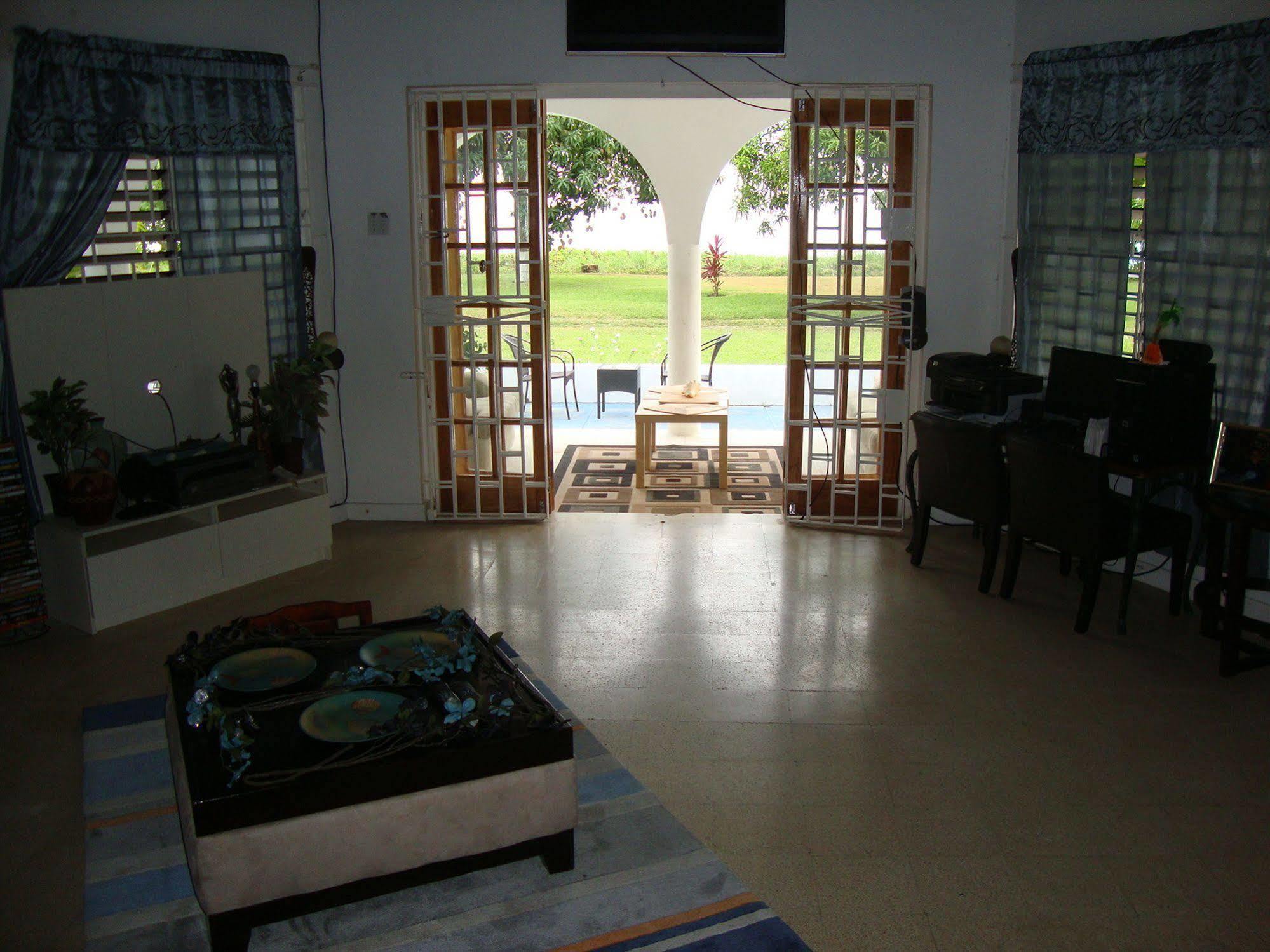 By The Sea Vacation Home And Villa Порт Антонио Екстериор снимка