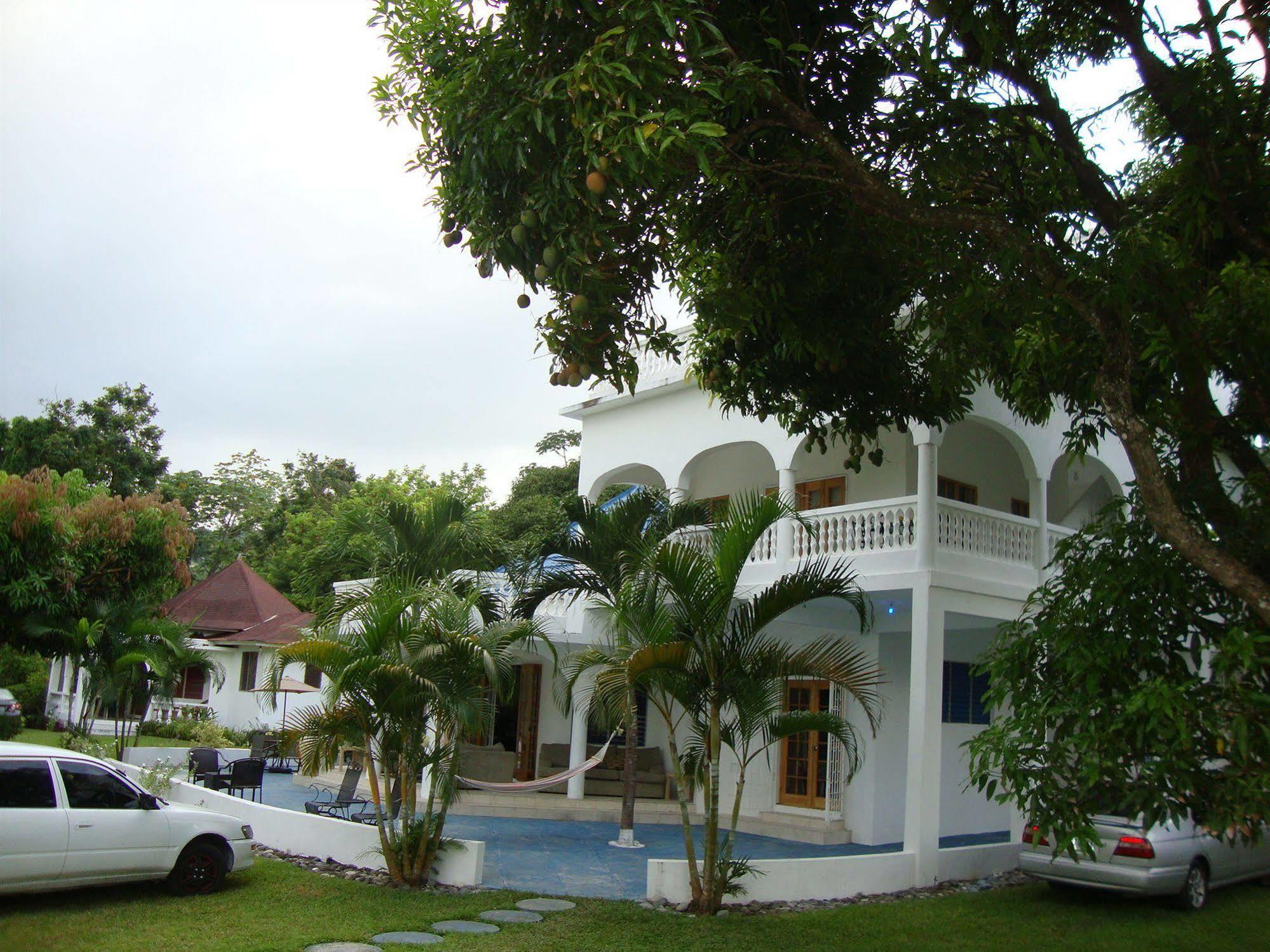 By The Sea Vacation Home And Villa Порт Антонио Екстериор снимка